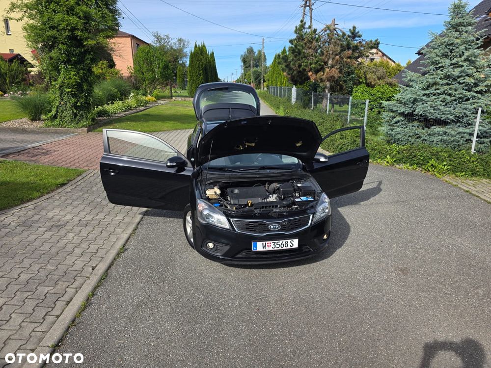 Kia ProCeed 1.6 Crdi Comfort + - 1