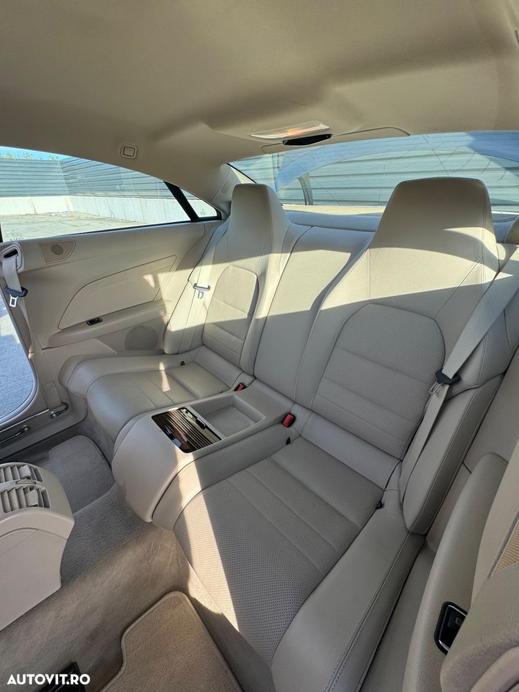 Mercedes-Benz E - 20