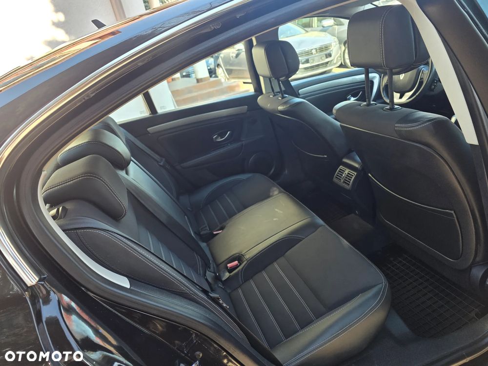 Renault Laguna dCi 150 FAP Bose - 23