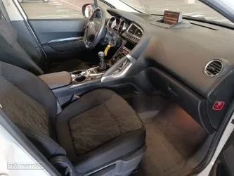 Peugeot 3008 1.6 HDi Allure - 26