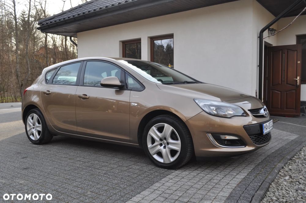 Opel Astra 1.4 Turbo Color Edition - 13