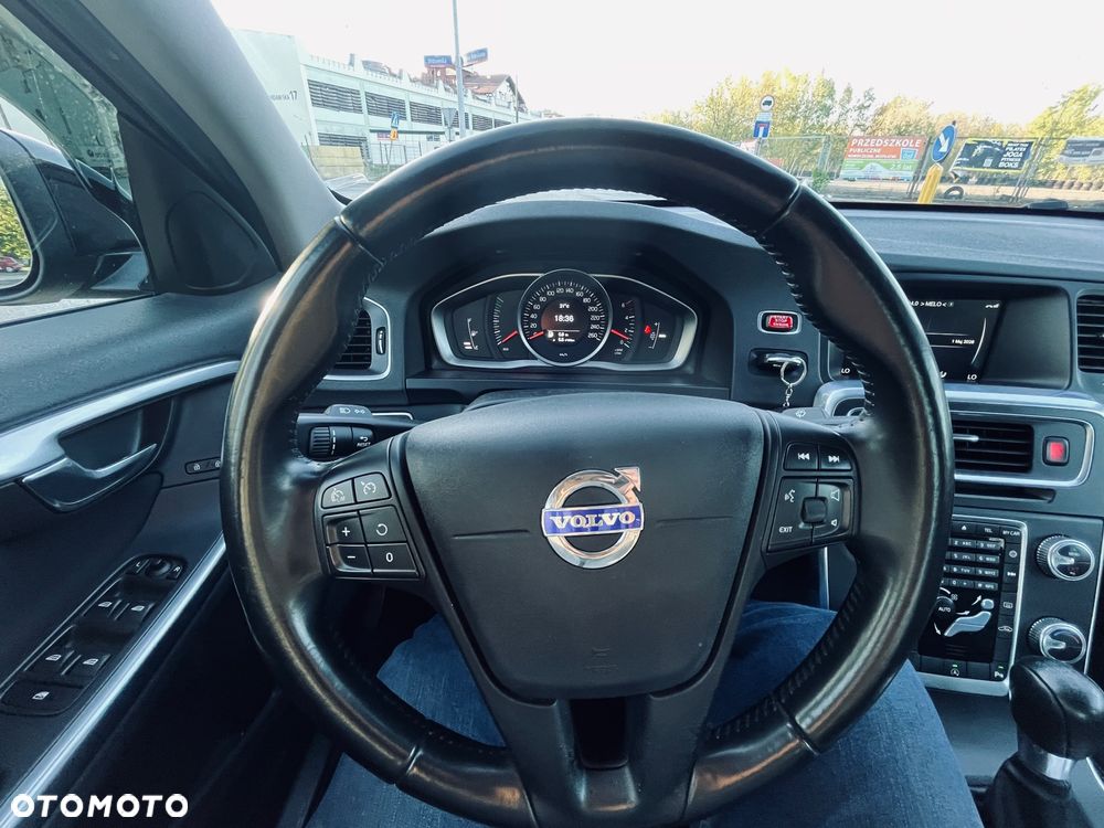 Volvo S60 D2 Edition Pro - 31