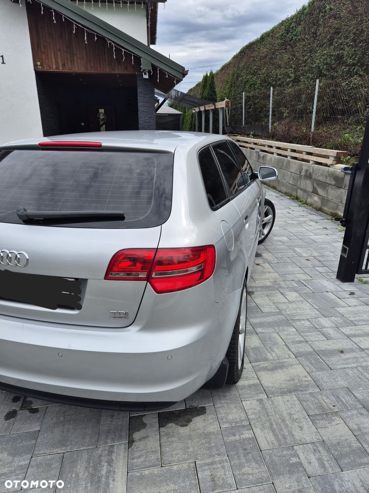 Audi A3 Sportback - 5