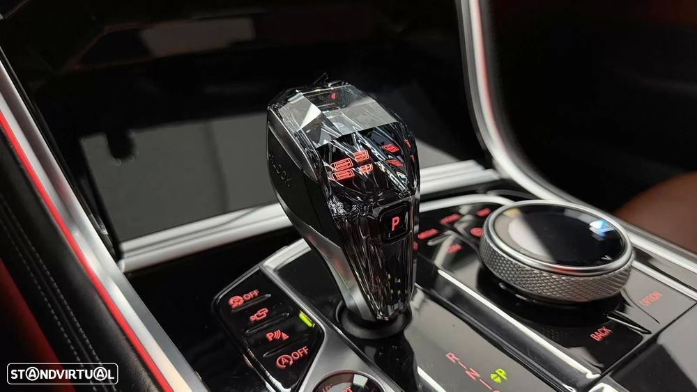 BMW 840 d xDrive Pack M - 28