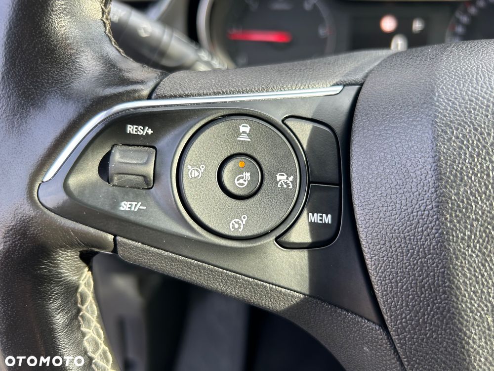 Opel Grandland X 1.5 D Start/Stop Automatik Design Line - 16