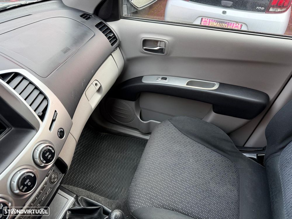 Mitsubishi L200 2.5 DI-D CD Intense 4WD - 13