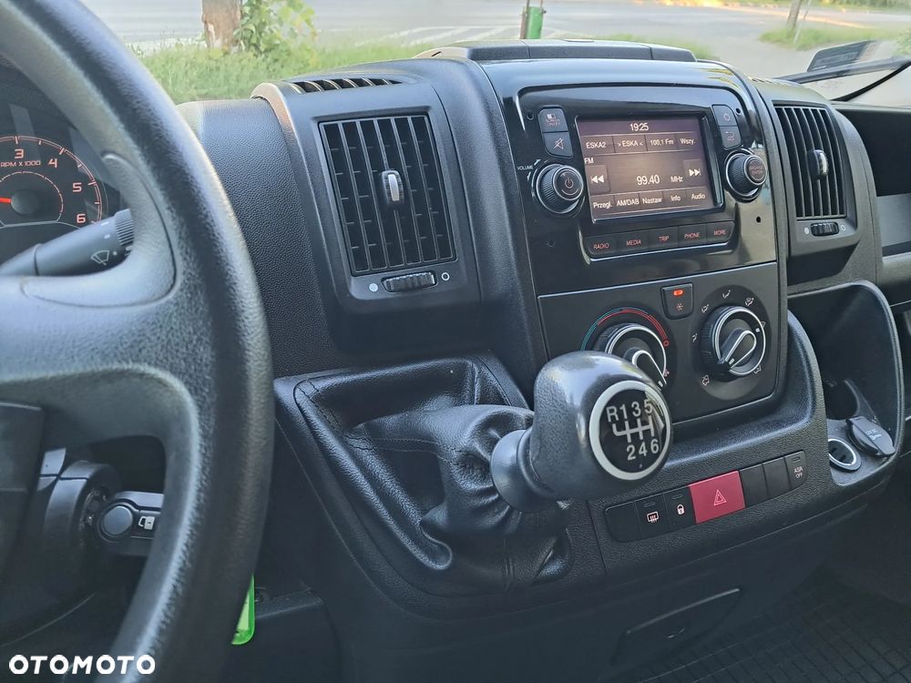 Peugeot BOXER - 12