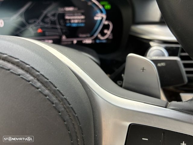 BMW 530 e iPerformance Pack M - 28