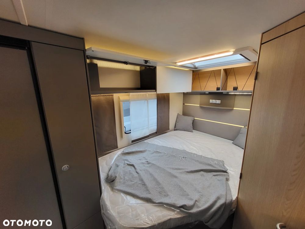 LMC Tourer Lift H634 - 4 osobowy / Ford Transit - 28