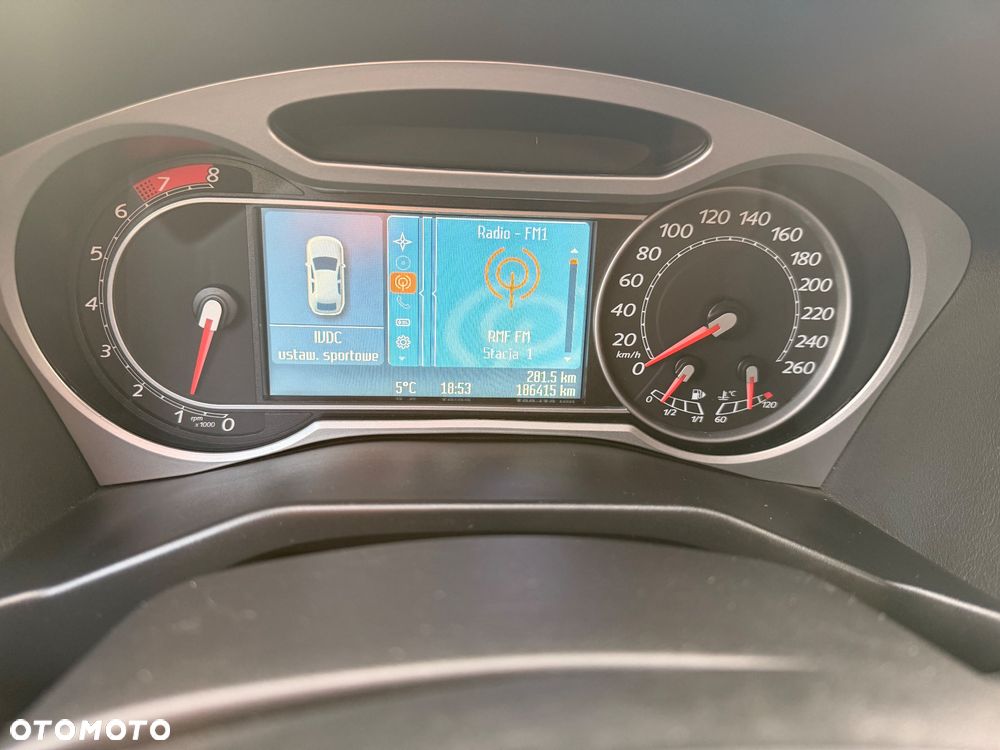 Ford Mondeo 2.5 Titanium S - 24