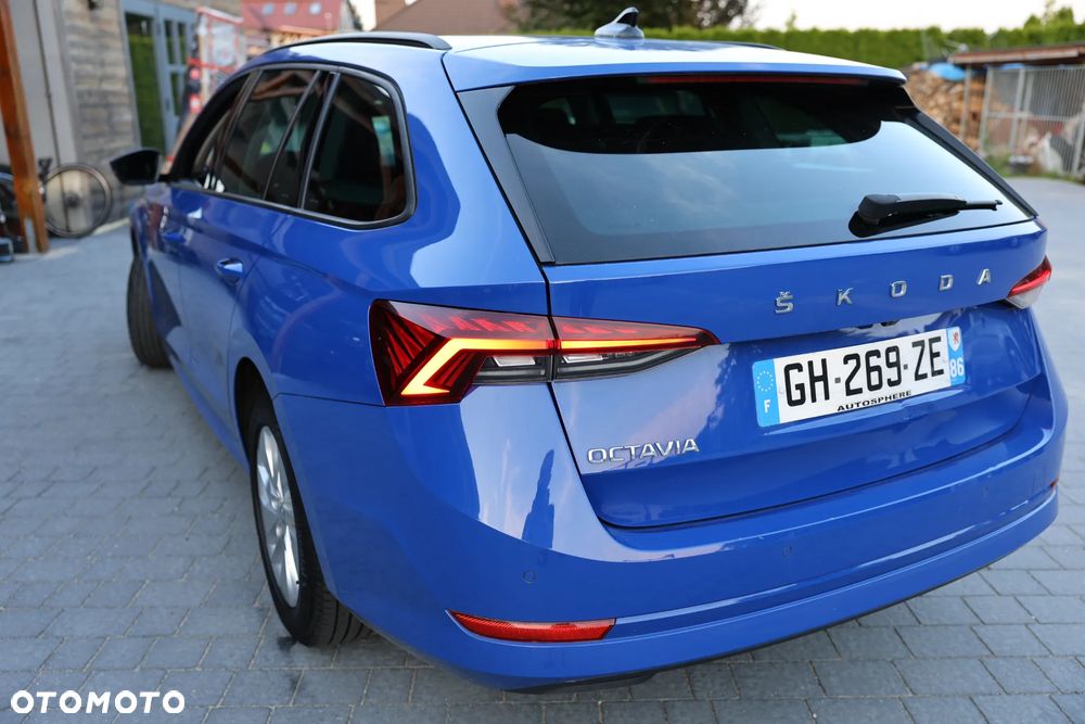Skoda Octavia 2.0 TDI DSG Ambition - 10