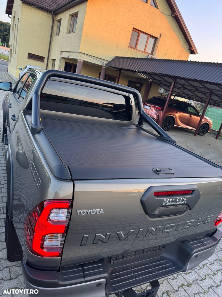 Toyota Hilux 2.8D 204CP 4x4 Double Cab AT MHEV Invincible - 4