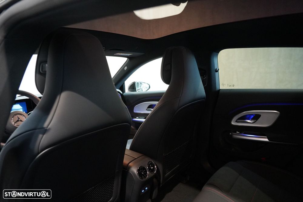 Mercedes-Benz CLA 250+ - 43