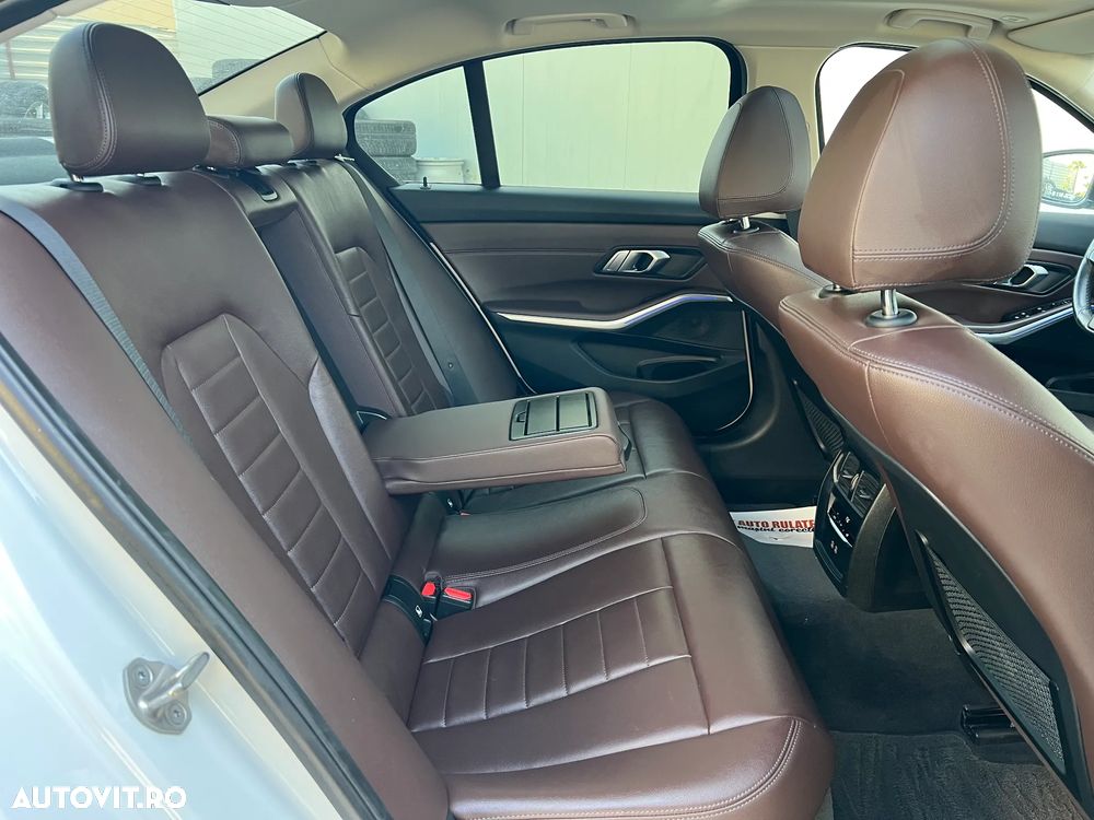 BMW Seria 3 320d xDrive AT MHEV - 7