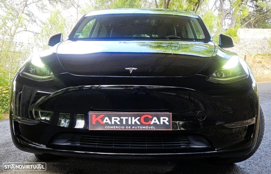 Tesla Model Y Long Range Dual Motor AWD - 5