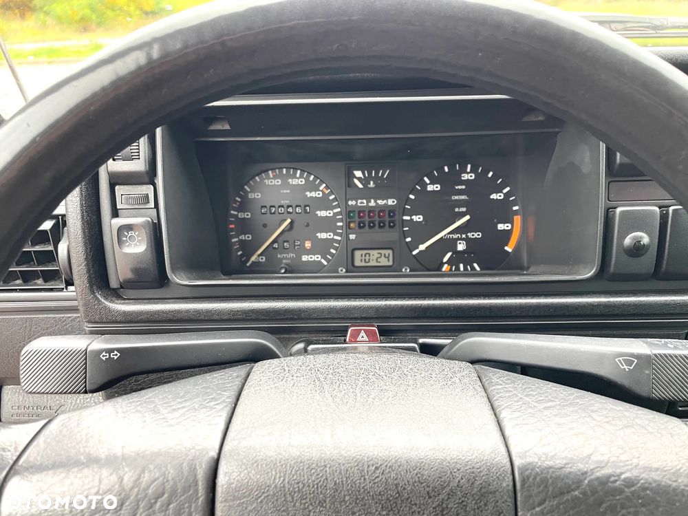 Volkswagen Golf 1.6 CL TDLLK TD - 23