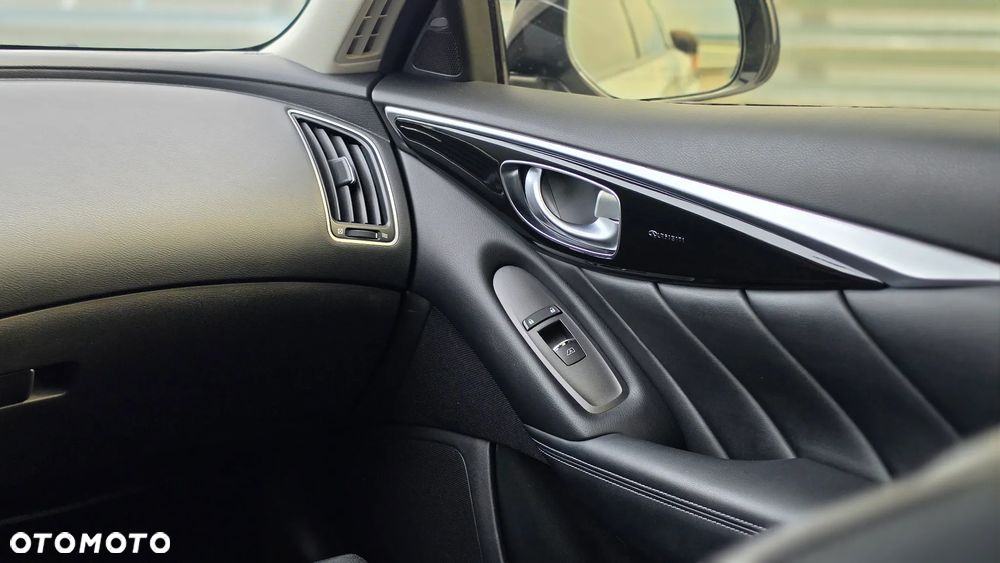 Infiniti Q50 - 19