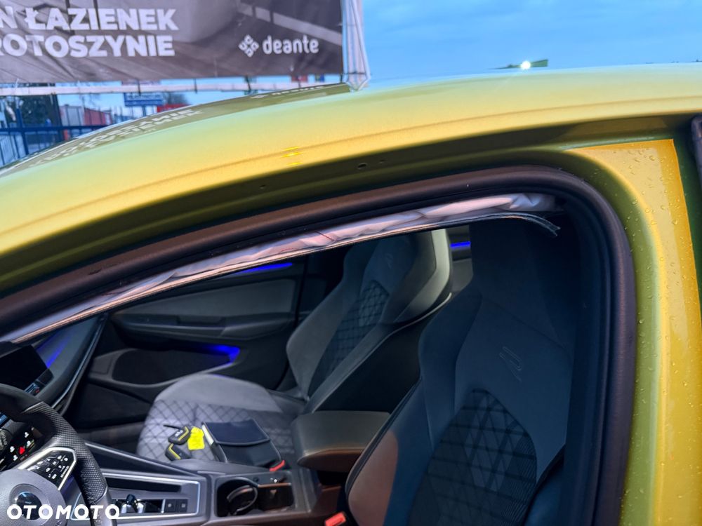 Volkswagen Golf 1.5 eTSI OPF DSG R-Line - 27