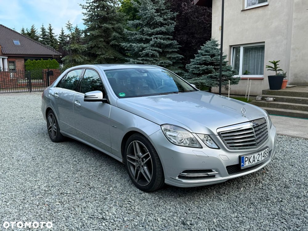 Mercedes-Benz Klasa E - 8