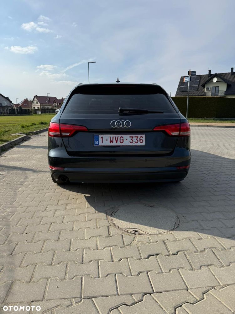 Audi A4 Avant 2.0 TDI - 7