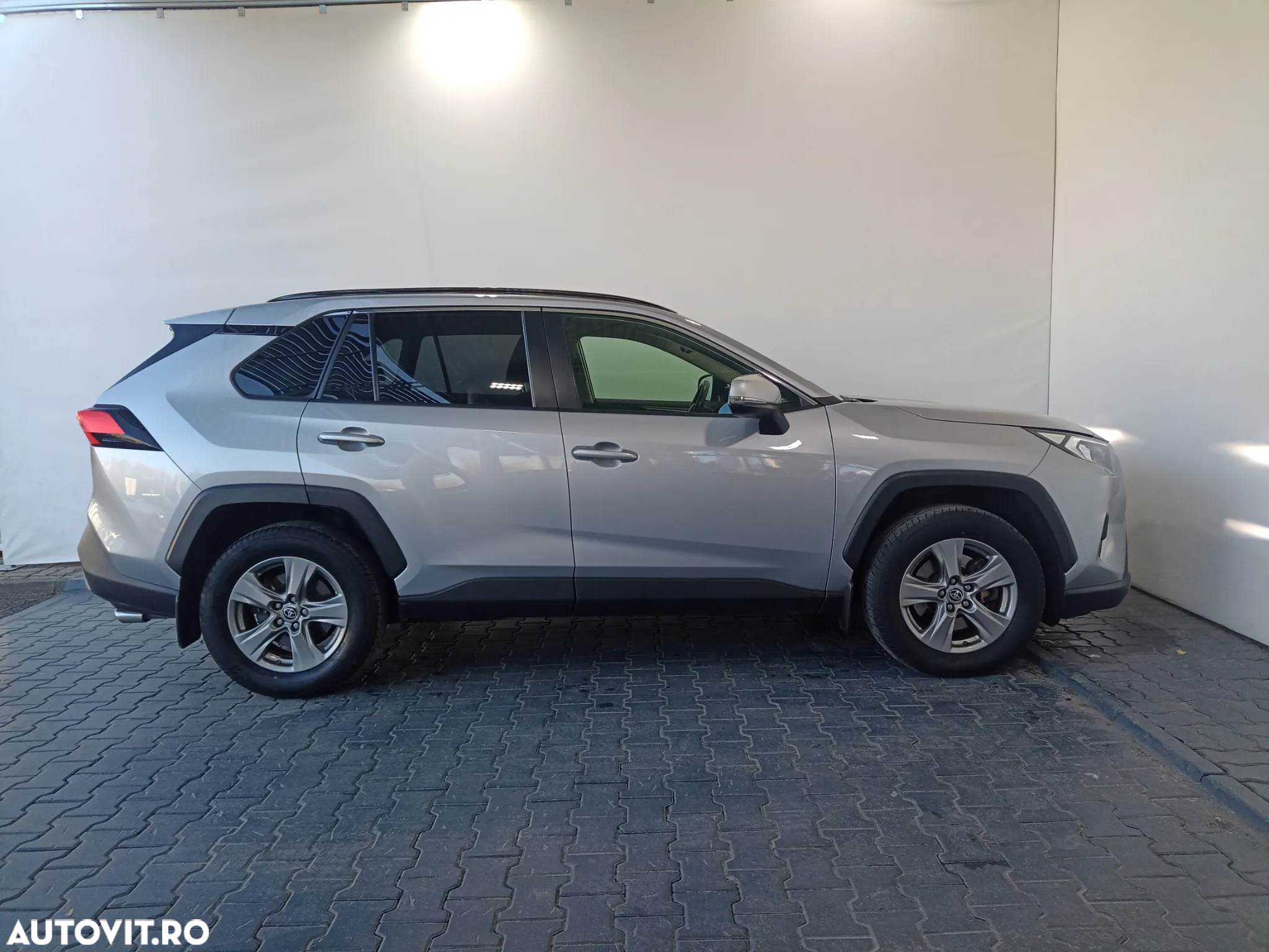 Toyota RAV4 2.0P CVT AWD Dynamic - 29