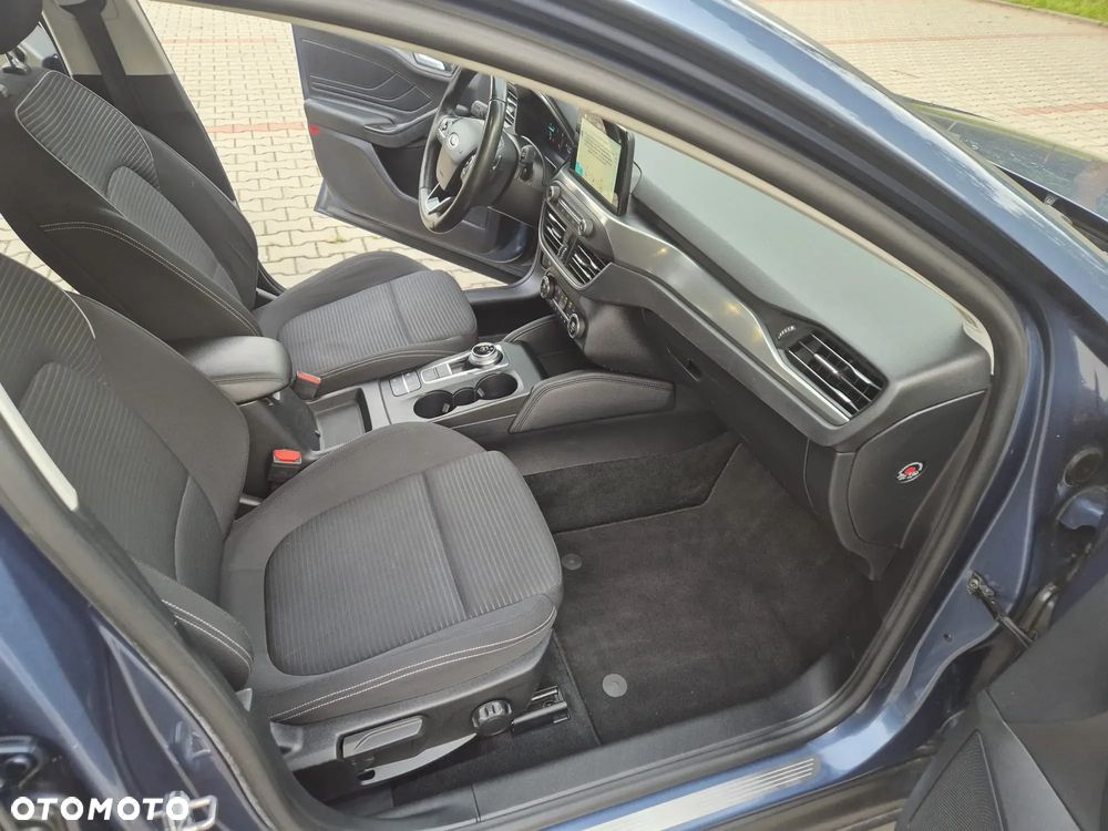 Ford Focus Turnier 2.0 TDCi DPF Titanium - 22