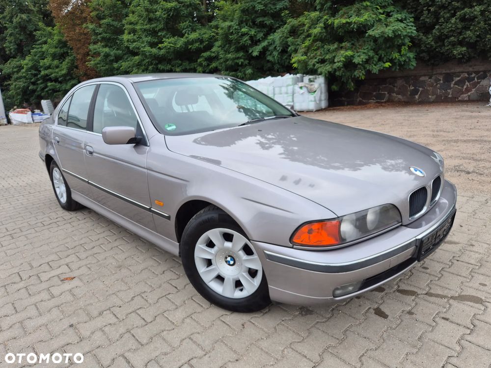BMW Seria 5 - 1