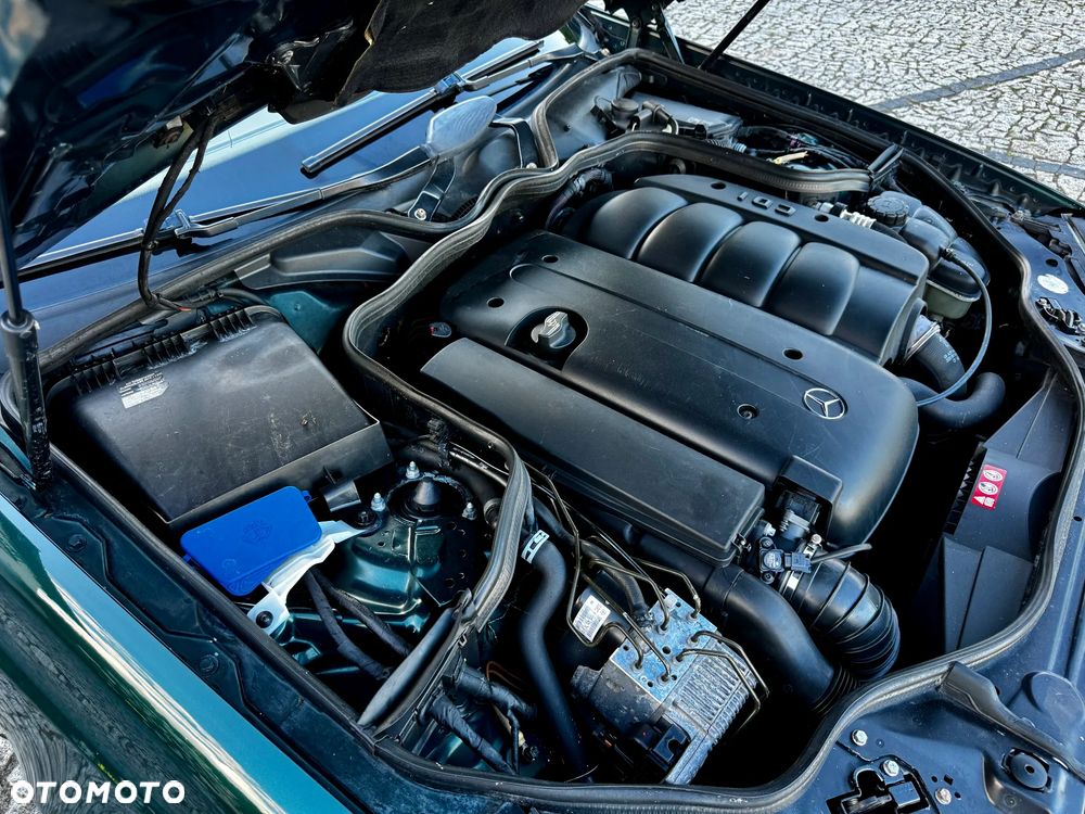Mercedes-Benz Klasa E 200 CDI Automatik Classic - 36