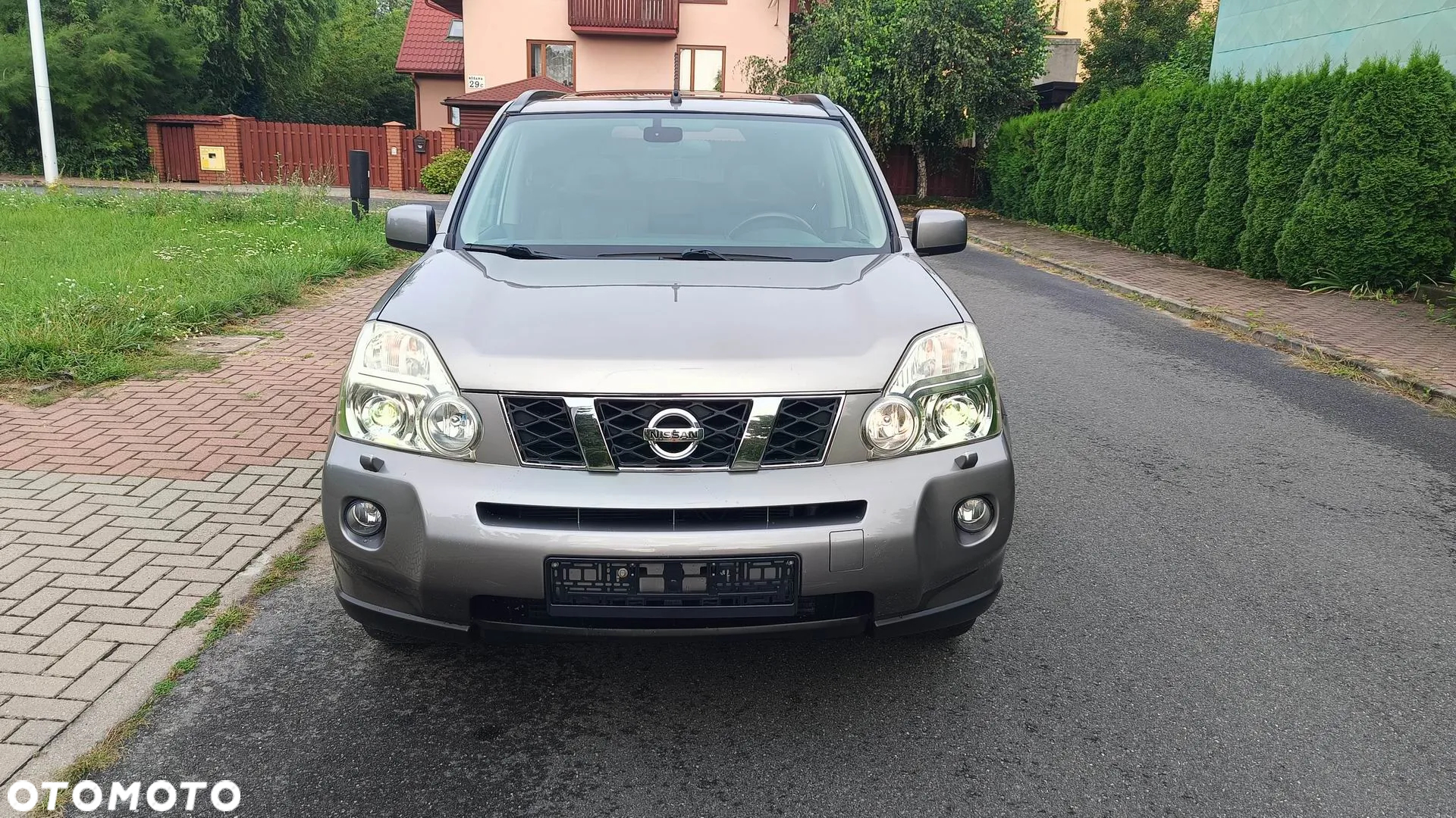 Nissan X-Trail 2.0 dCi 4x4 DPF Platinum - 3