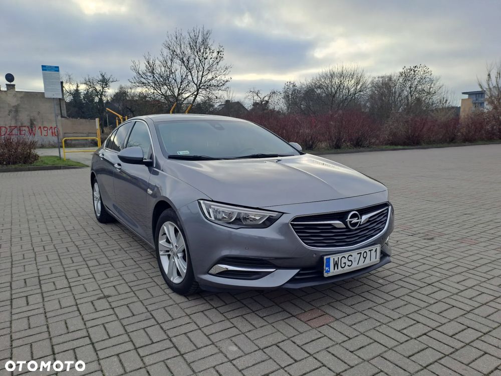 Opel Insignia - 8