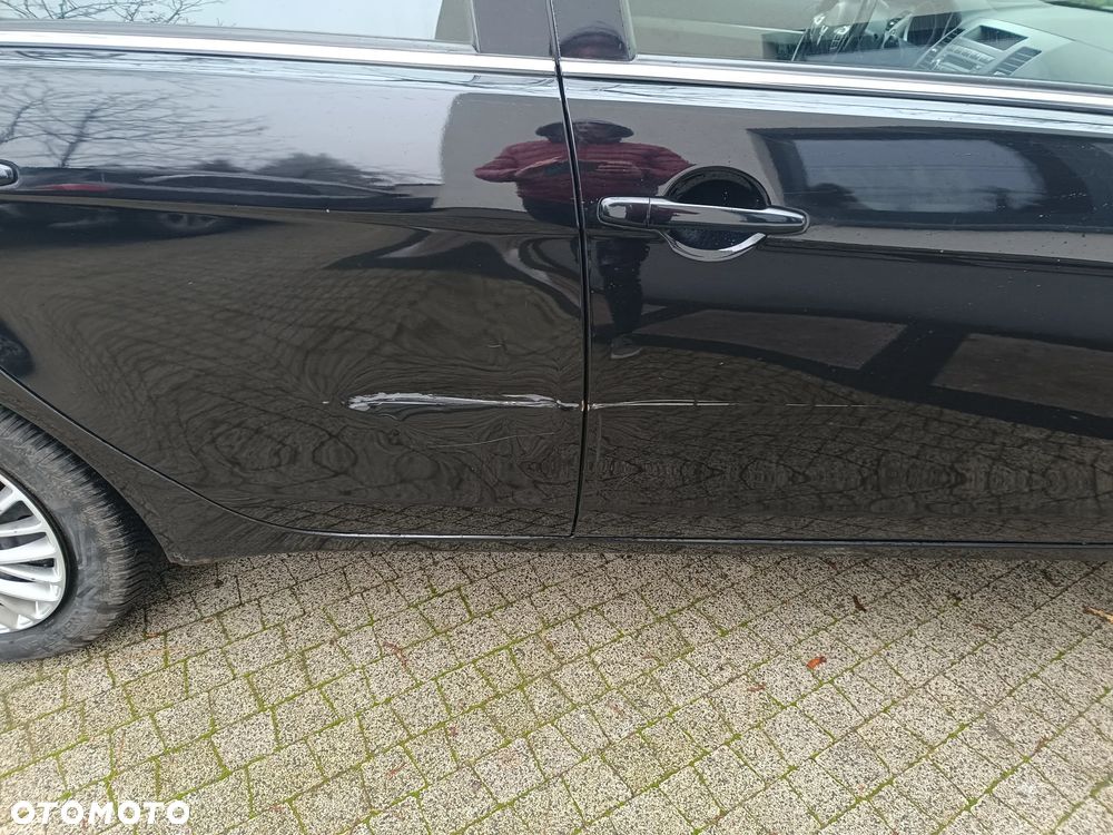 Mitsubishi Lancer 1.8 Invite - 25