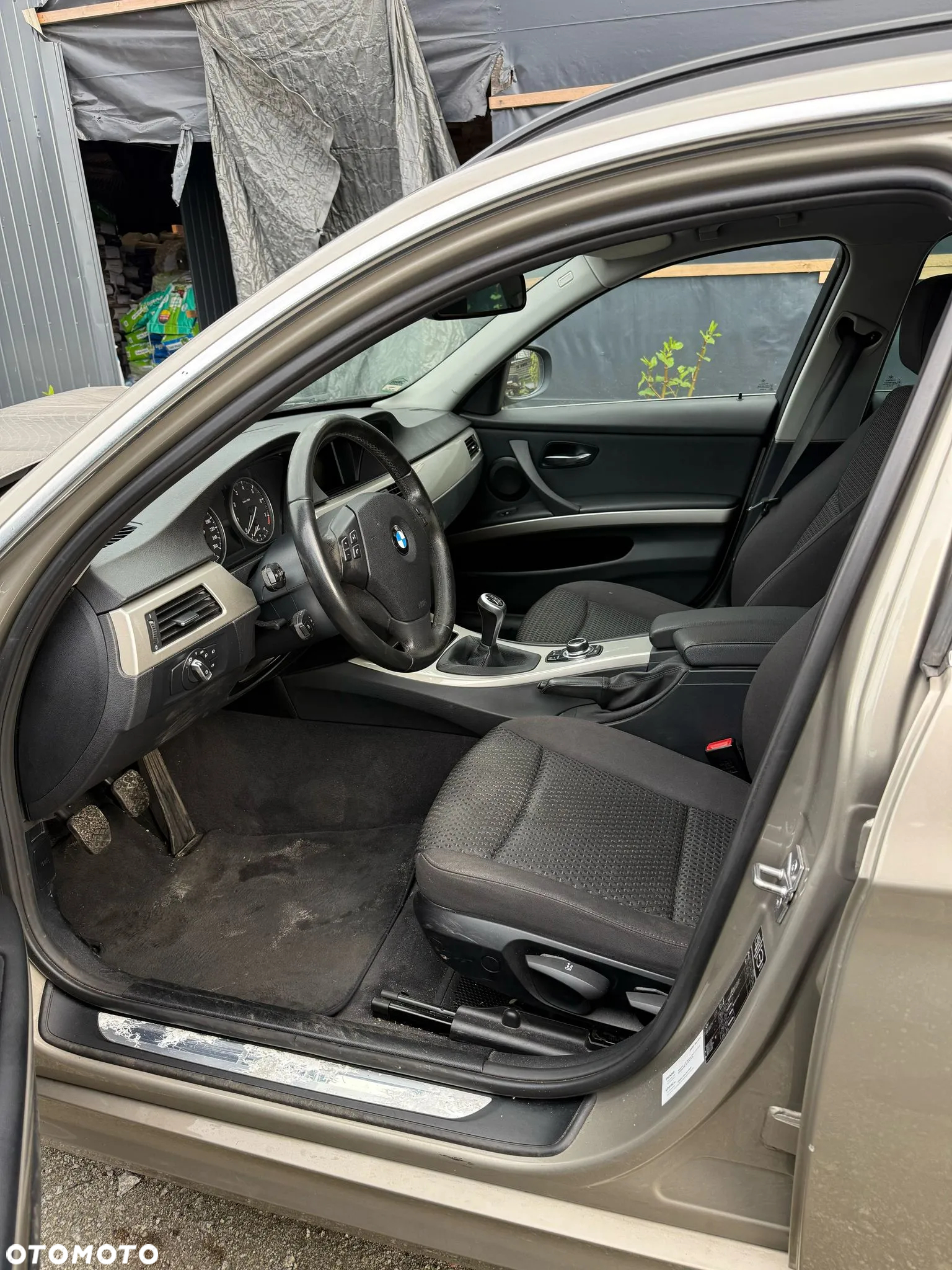 BMW Seria 3 320i Touring - 8