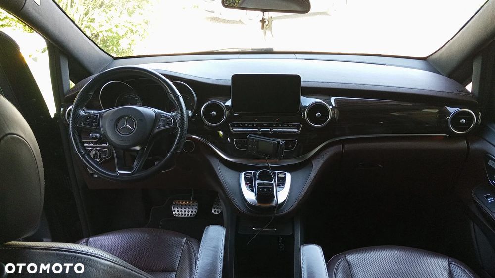 Mercedes-Benz Klasa V 250 BlueTEC Edition 1 7G-Tronic (d³ugi) - 22