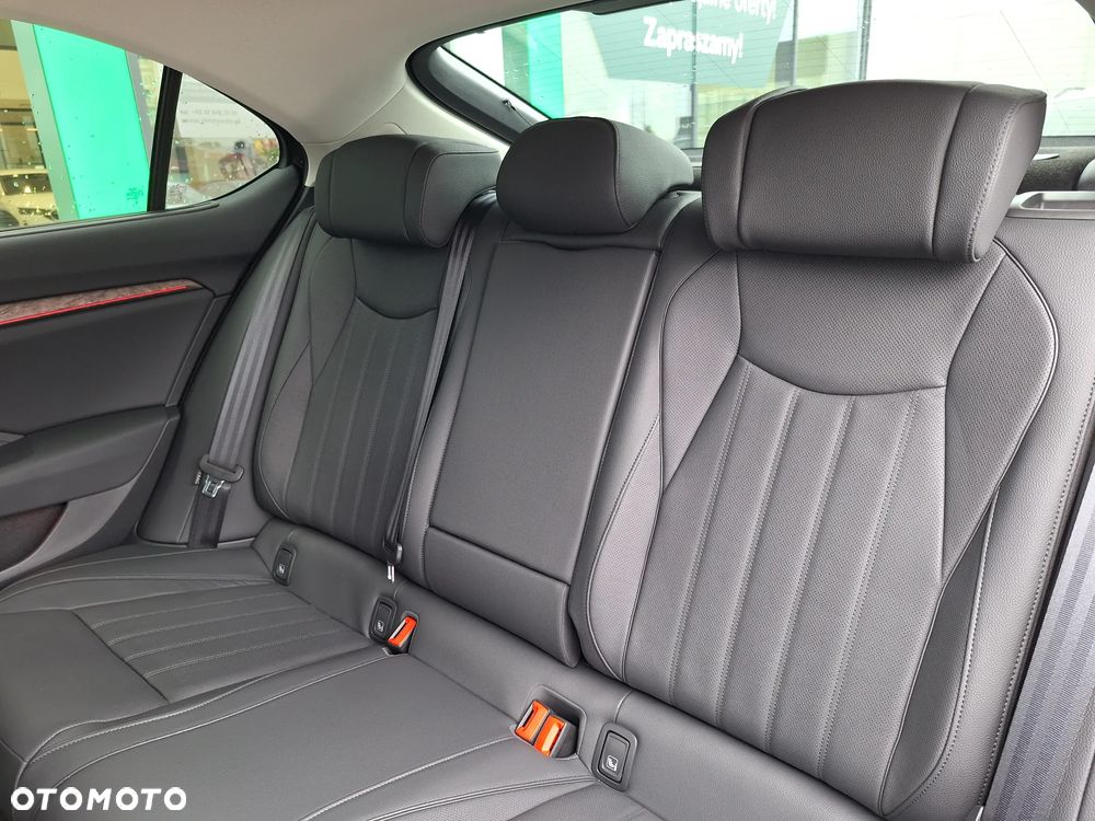 Skoda Superb 2.0 TSI 4x4 L&K DSG - 21