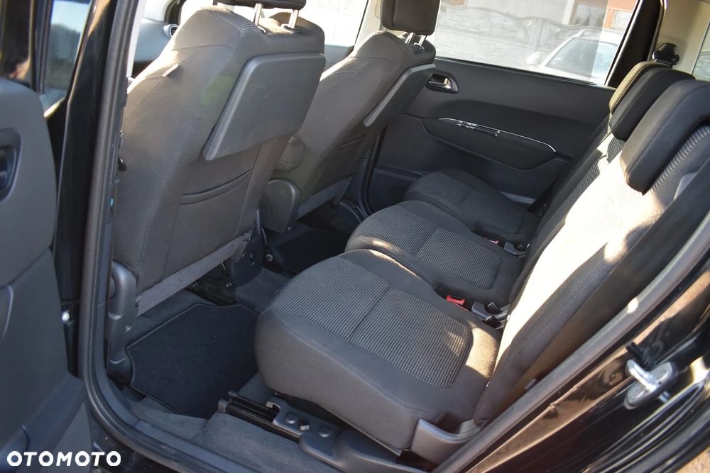 Peugeot 5008 2.0 BlueHDi Active - 8