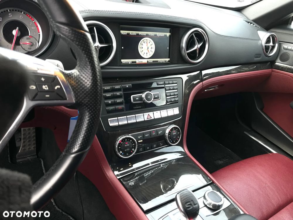 Mercedes-Benz SL 350 7G-TRONIC - 11