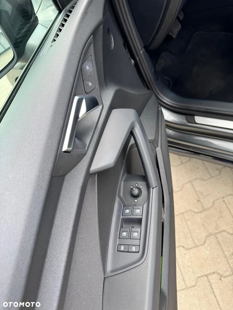 Audi A3 Limousine TFSI mHEV 110 kW S Line S tronic - 9