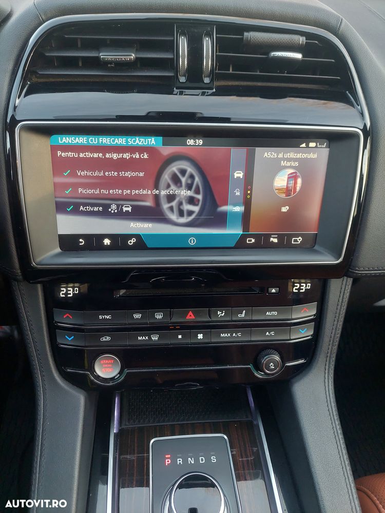 Jaguar F-Pace 20d AWD Aut. Portfolio - 36