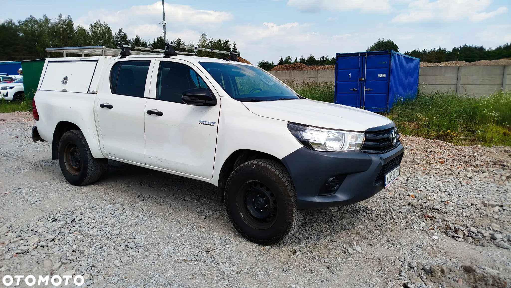 Toyota HILUX - 2