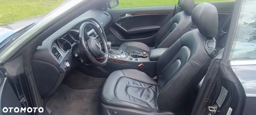 Audi A5 Cabrio 2.0 TFSI quattro S tronic - 11