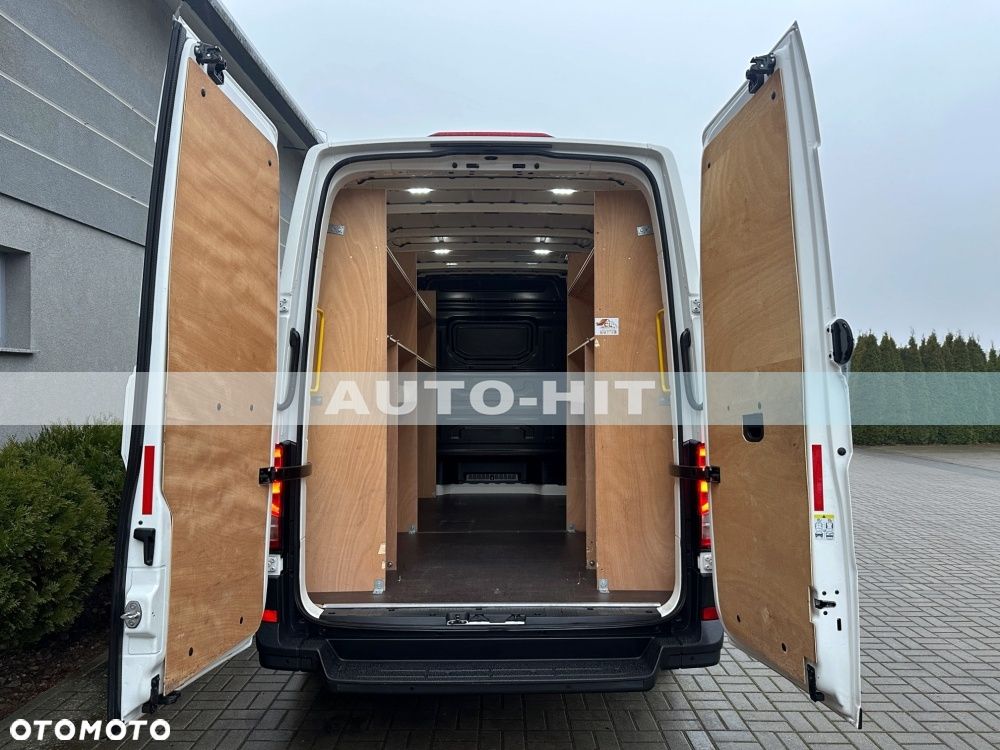 Volkswagen Crafter - 15