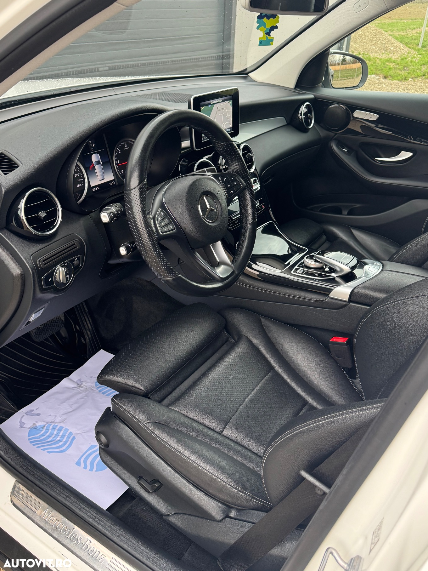 Mercedes-Benz GLC 220 d 4Matic 9G-TRONIC AMG Line - 7
