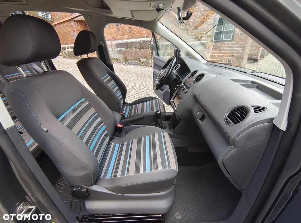 Volkswagen Caddy - 10