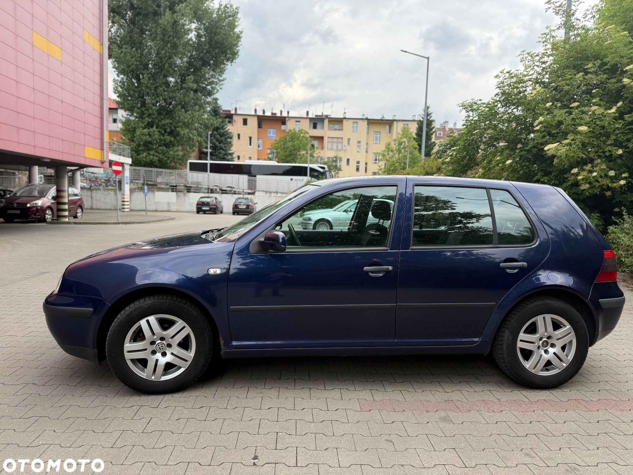 Volkswagen Golf 1.4 Trendline - 4