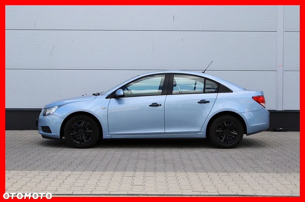 Chevrolet Cruze 1.6 LS+ - 1