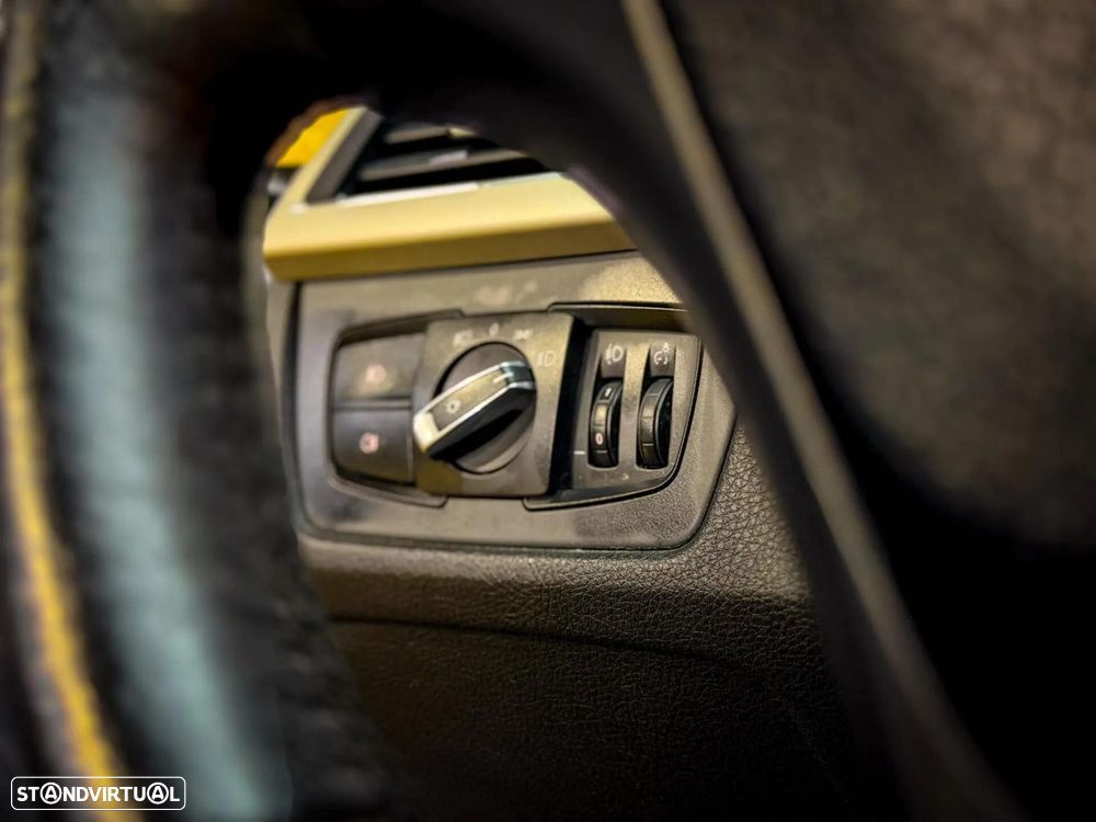 BMW 320 d - 33
