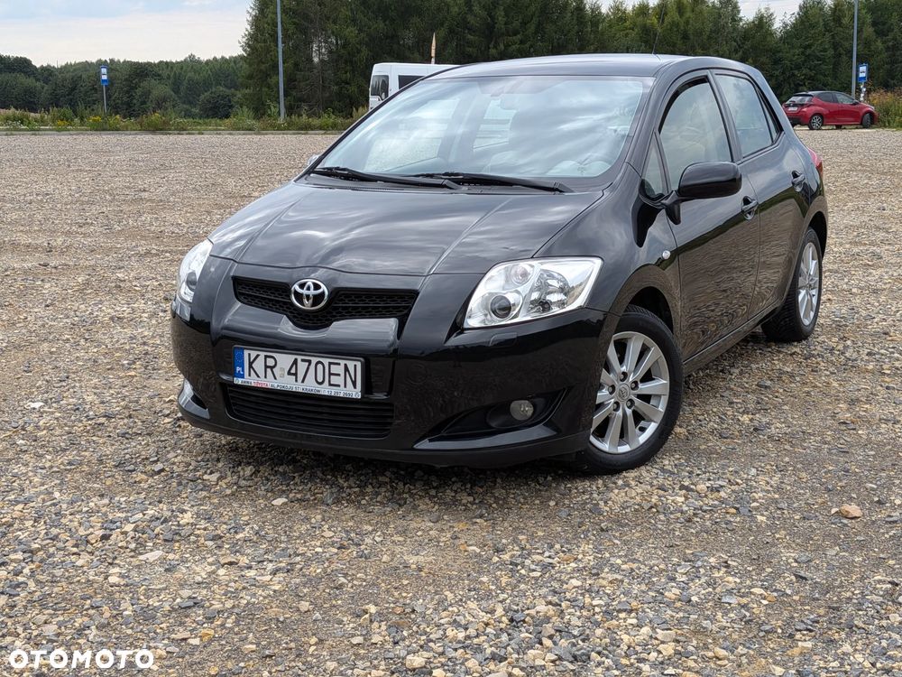 Toyota Auris 1.6 VVT-i Prestige - 1