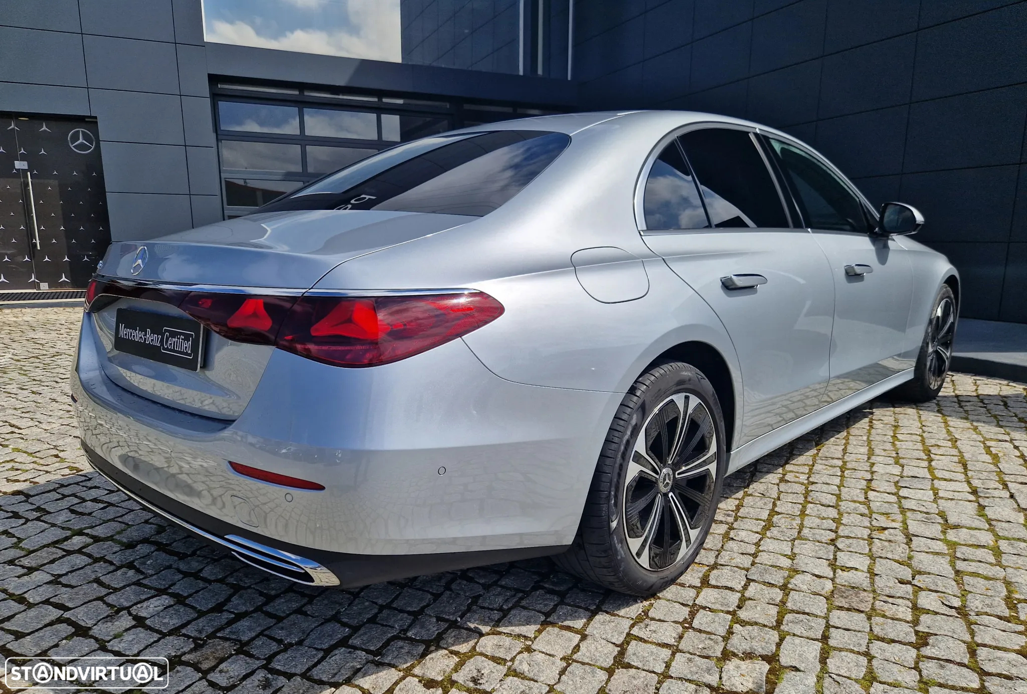 Mercedes-Benz E 300 de - 4