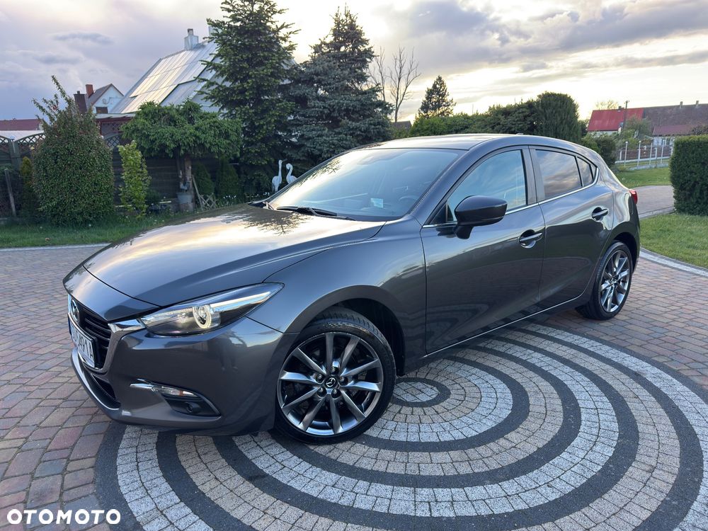 Mazda 3 - 4