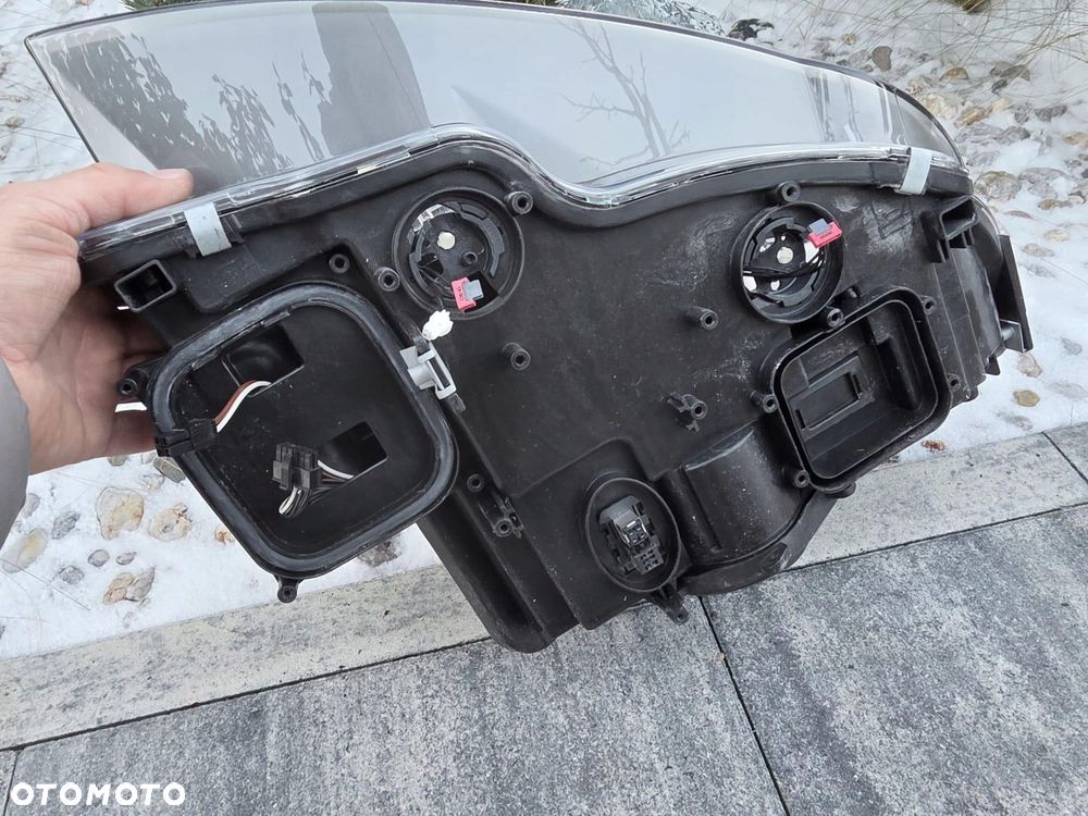 BMW 3 E92 E93 LIFT LCI Lampa lewa przód Bi Xenon Led 7273203-05 - 7